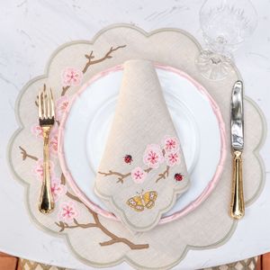 Elegante mantel de mesa de lino bordado trabajo decoración hecha a mano de lujo para ocasiones especiales arreglo de mesa de cena - Product Image 3