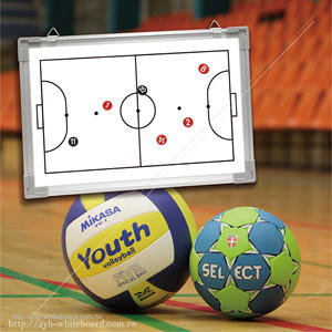 Tableau d'entraînement tactique de futsal magnétique avec cadre en plastique/aluminium, design double face, logo personnalisable pour les entraîneurs - Product Image 6