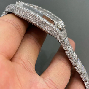 Reloj inteligente personalizado de alta calidad para hombre con pantalla de esfera analógica de estilo helado de diamante completo - Product Image 2