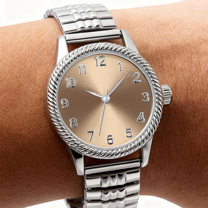 Soldes Montres <span class=keywords><strong>Montre</strong></span> Femme en Acier Inoxydable avec Boîtier en Alliage et Cadran Fin <span class=keywords><strong>Montre</strong></span> Minimaliste Femme - Product Image 5