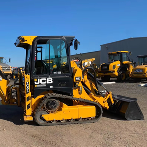 Minicargadora JCB de 50HP, Serie 1CXT, Usada, con Dirección Deslizante para Trabajos de Construcción y Agrícolas - Product Image 1