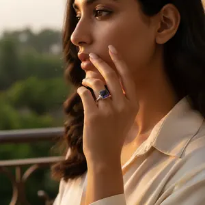 Anillo Cuadrado de Plata 925 con Iolita para Mujer, Joyería con Piedra Preciosa Suelta - Product Image 1