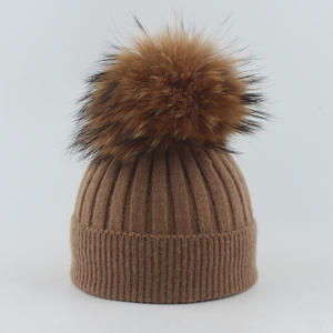 Gorro con pompón de punto grueso para moda de invierno, gorros cálidos para uso diario - Product Image 3