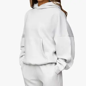 Conjunto de chándal corto de material de algodón para mujer Diseño al por mayor Ropa de correr para niñas con pantalones de chándal con capucha Técnica impresa - Product Image 2