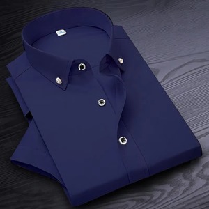 Elegante camisa de vestir formal personalizada para hombre-Rojo, transpirable de punto de manga corta de un solo botón para hombres - Product Image 3