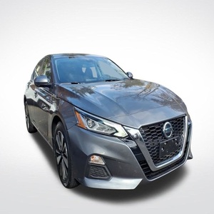 ALTIMA 2.5 SV 2021 d'occasion en excellent état, transmission intégrale, variateur continu - Product Image 1
