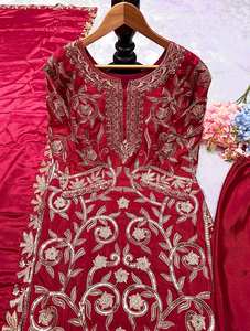 NOUVEAU ENSEMBLE SALWAR KAMEEZ DE CRÉATION EXCLUSIVE POUR SOIRÉE AVEC DUPPATA FANCY EN SOIE CHINON LORIGINEE ET TRAVAIL DE BRODERIE RICHE - Product Image 5