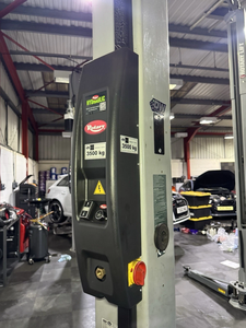 Lève-voiture 2 postes 3,5T sans base, triphasé, rotatif pour garage. SPOA3TS-5 en gris. Lève-voiture professionnel FSH triphasé à vendre - Product Image 2