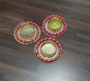 ที่ใส่เทียนทำมือสำหรับตกแต่ง Diwali เชิงเทียนสไตล์อินเดียที่ใส่เทียนลายดอกไม้ชาโลหะสามารถวางเทียนคริสต์มาส - Product Image 5