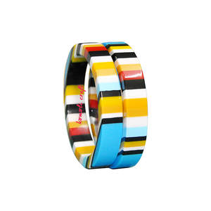 Pulsera personalizada de resina con sombras de purpurina verde, brazalete - Product Image 5