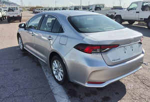 SUV d'occasion 2023, automatique, transmission intégrale, sièges en cuir, moteur 4.1-6L, régulateur de vitesse adaptatif, conduite à gauche, taille des pneus R18, toit ouvrant panoramique - Product Image 4