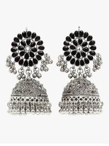 Boucles d'oreilles pendantes en alliage de laiton inspirées de la lune croissante, tendance, fabrication artisanale, design de chaîne traditionnel, prix abordable pour les femmes - Product Image 4