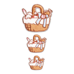 Muestra gratis precio de fábrica diseño personalizado parches bordados gran oferta hierro en parches bordados para ropa con hierro en el respaldo - Product Image 6
