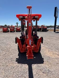 รถแทรกเตอร์ขนาดเล็กคุณภาพสูง Kubota B26 24 แรงม้า ขับเคลื่อน 4 ล้อ พร้อมรถตักและรถขุดหลัง ราคาประหยัด - Product Image 3
