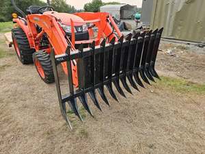4WD วิ่ง80hp 60hp รถแทรกเตอร์คูโบต้ารถไถ120hp เครื่องจักรการเกษตรรถแทรกเตอร์ฟาร์ม75hp - Product Image 3