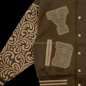 Chaqueta universitaria transpirable OEM para hombre con bordado de chenilla y mangas de cuero Chaqueta universitaria americana de moda personalizada para hombre - Product Image 4