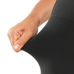 Pantalones cortos de Yoga de alta calidad con logotipo personalizado para mujer, ropa de calle, estilo OEM, precio barato al por mayor, pantalones cortos teñidos lisos - Product Image 4