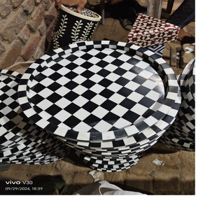 ถาดฝังเรซิ่นเปลือกหอยมุกสีดำและสีขาวเหมาะสำหรับร้านตกแต่งบ้านเพื่อขายต่อ - Product Image 5