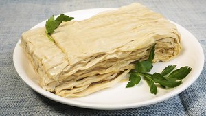 Délicieuse cuisine de rue chinoise Feuilles de tofu congelé Feuilles de bordure de haricot Peau de bordure de haricot Vacances - Product Image 6
