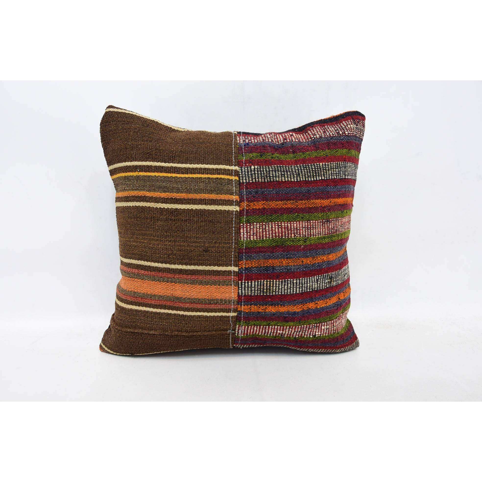 สีน้ำตาล