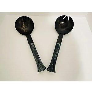 Ensemble de couverts à salade en résine faits à la main avec design 'Love' meilleure qualité haut de gamme ensemble cuillère fourchette à long manche nouveau design prix de gros - Product Image 6