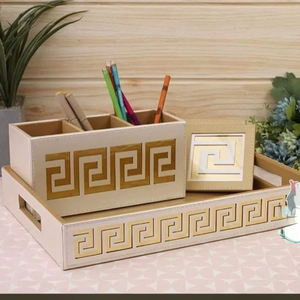 Plateau en cuir pour la chambre à coucher et le salon comme porte-vaisselle ou porte-boisson avec boîte pratique également pour la cuisine - Product Image 1