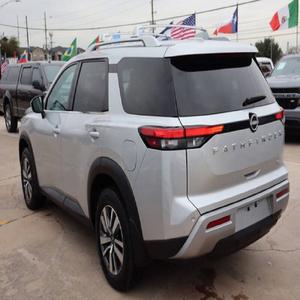 EN PERFECTO ESTADO, Nissan Pathfinder 2024 - Product Image 2