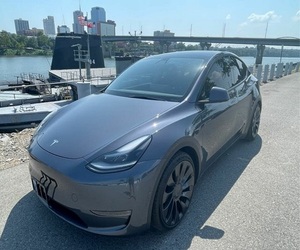 Super affaire ! Tesla Model Y Performance AWD d'occasion 2022 - Product Image 1