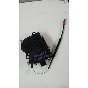 มอเตอร์ล็อคฝาท้ายรถยนต์มาเซราติ เลวานเต้ ซีรีส์ (16>) รุ่น M156E - Product Image 3