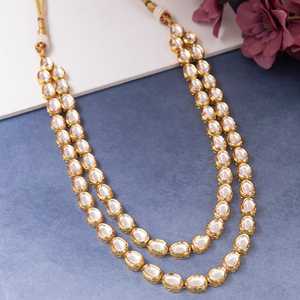 Conjunto de Joyería Clásica de Bollywood para Compromiso, Último Estilo de Diseñador, con Cristales Largos y Pedrería Kundan, Collar y Aretes con Aspecto Dorado para Fiesta - Product Image 2