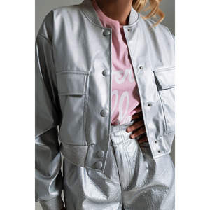 Chaqueta Bomber Metálica Plateada con Bolsillos Delanteros para la Temporada de Primavera - Product Image 5