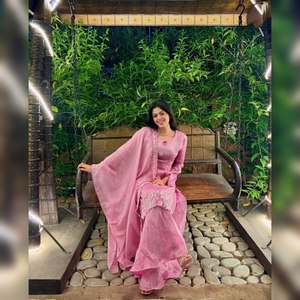 Traje Sharara Salwar Kameez de Bollywood para Mujer, Estilo Pakistaní Indio, para Bodas y Fiestas, Largo hasta el Suelo, de Secado Rápido, Exportación Radhe - Product Image 1