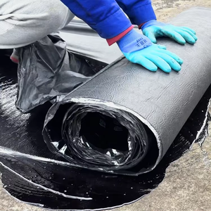 Membrane bitumineuse modifiée aux polymères auto-adhésive respectueuse de l'environnement, résistante aux UV, anti-vieillissement, imperméabilisante pour les travaux souterrains - Product Image 2