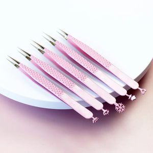 Pince à épiler d'extension de cils en acier inoxydable de la meilleure qualité en gros pince à épiler rose à pointe en fibre de haute qualité pince à cils à pointe dorée - Product Image 4