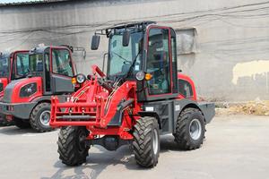 Chargeuse sur pneus compacte, mini-chargeuse frontale, opérateur assis, diesel 75KW, godet 56L, 4x4 pour travaux agricoles, construction et manutention de matériaux - Product Image 4