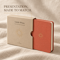LABON Microjournal personnalisé A6, 192 pages, couverture rigide en tissu corail, dorure à chaud, thème Soleil, avec 30 questions de gratitude, coffret cadeau