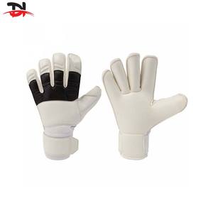 Gants de gardien de but de football personnalisés de haute qualité, tissu extensible antidérapant, latex épais, matériau en cuir personnalisable, imperméable - Product Image 1