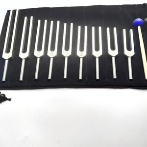 Aleación de aluminio Chakra Tuning Fork Set 174Hz-963Hz Manual Sound Healing Yoga Meditación Instrumento de musicoterapia - Product Image 6