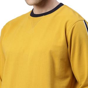 Meilleures ventes Sweatshirts pulls en coton confortables pour hommes Design de couleur unie respirant pour l'hiver Commande minimum 2 pièces - Product Image 3