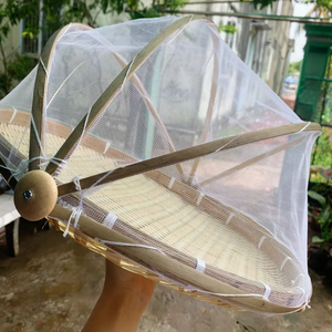 Plateau en bambou vietnamien durable avec couvercle en maille traditionnel et écologique parfait pour sécher, servir et stocker les aliments - Product Image 6