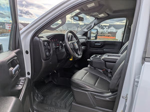 NICELY USED 2023 SILVERADO 3500HD WORK TRUCK <b>TRIM</b> PICKUP TRUCK AUTOMATIC FOUR <b>WHEEL</b> DRIVE 6.6L WHITE EXTERIOR TRANSMISSION - Product Image 2