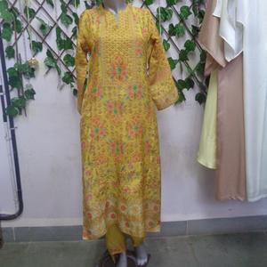 Premium Fashion Elegant Women's Designer Printed Ethnic Kurta Viscose Fabric Kurta Set para ropa informal y de fiesta a los mejores precios - Product Image 1