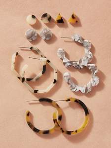 Pendientes colgantes de cuerno orgánico con artesanía artesanal para aquellos que buscan joyería de moda Bohemia sostenible - Product Image 4