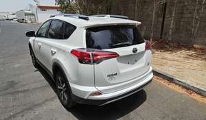 Sedán Usado Barato con Tracción en las Cuatro Ruedas, Asientos de Cuero, 2020, Volante a la Izquierda, ACC, Techo Panorámico Automático, Cámara Trasera de 360°, Euro IV, 4.1-6L 6 - Product Image 4