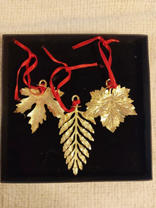 <b>Top</b> Sale Metal Gold Leaf Design Hanging Ornament with Customization For <b>Christmas</b> <b>Tree</b> Decoration - Product Image 2