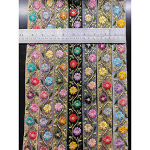 Tela de Encaje con Lentejuelas Bordadas de la Marca Honey Lace al por Mayor, Diseño Floral, Estilo Moderno y Tradicional, para Vestidos de Novia, Regalos de Boda - Product Image 2