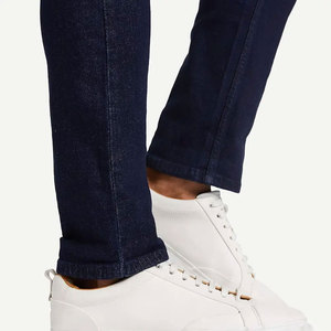 Nouveauté : Pantalon en jean tricoté délavé pour homme, haute qualité, respirant, séchage rapide, coupe droite, délavage clair, fabriqué au Pakistan - Product Image 6