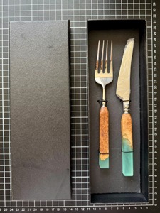 Magnifique ensemble de couverts en bois et résine de style océanique pour les fêtes, les repas en famille et les cadeaux, provenant d'Inde - Product Image 4