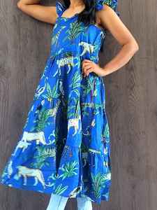 Robe de plage estivale en coton indien doux à imprimé floral numérique à la main, col rond, écologique, lavable à la main, tunique pour femmes - Product Image 5