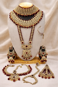 Parure de bijoux plaqué or de haute qualité pour mariée, style ethnique, comprenant collier ras-du-cou, boucles d'oreilles et Maang Tikka en zircon, pour mariage et soirée - Product Image 2